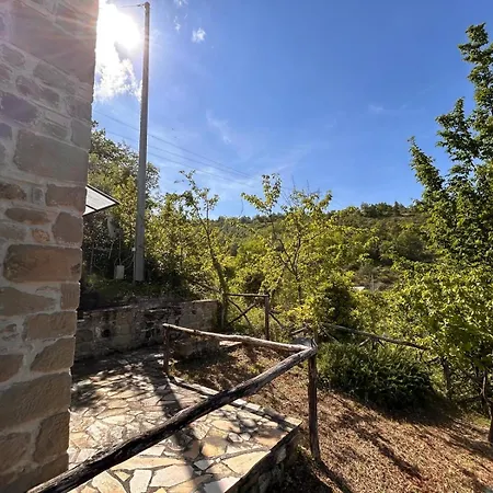 Nyaraló La Casetta Nel Bosco Pedana
