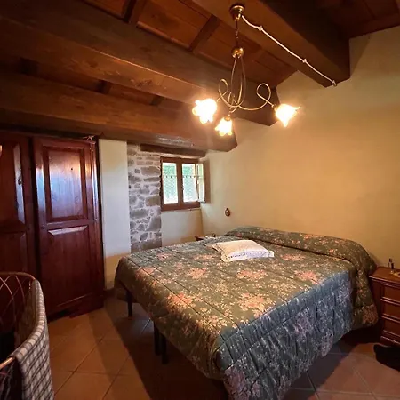 La Casetta Nel Bosco Holiday home Pedana